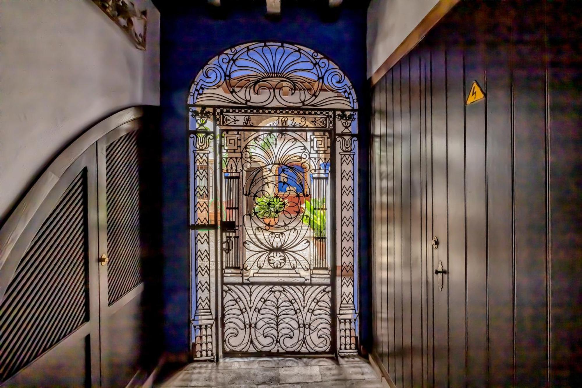 Appartement El Capricho De 1849 & Parking à Cordoue Extérieur photo